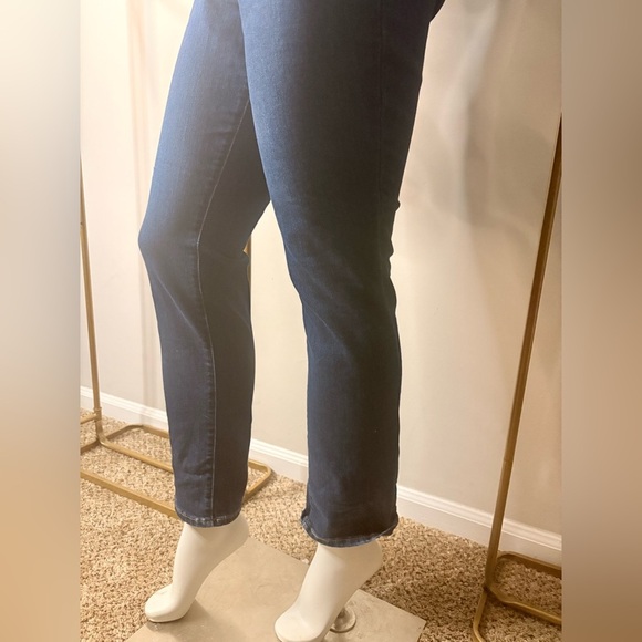 Signature by Levi Strauss Blue Straight Leg Jeans - Picture 4 of 12